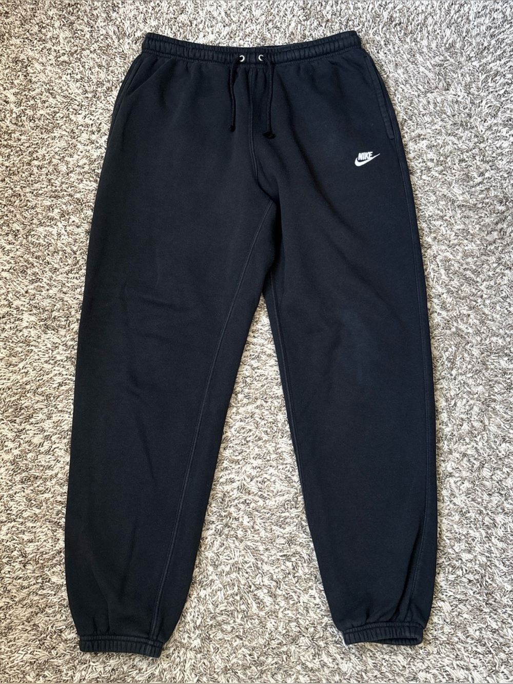 Nike Mens Black Sweatpants, Classic Athleticwear In Great Condition, Medium